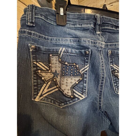 NEW DIRECTIONS MID RISE EVERYDAY JEWEL TEXAS DESIGN BOOTCUT JEANS SIZE 14 - Picture 3 of 3